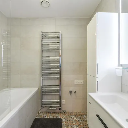 St Giles Sauna And Pool Table Apartamento *