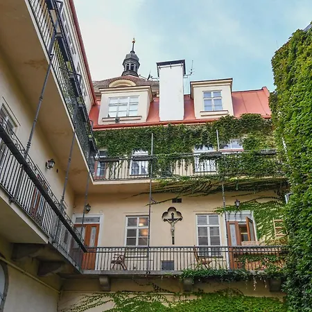 St Giles Sauna And Pool Table Apartamento *