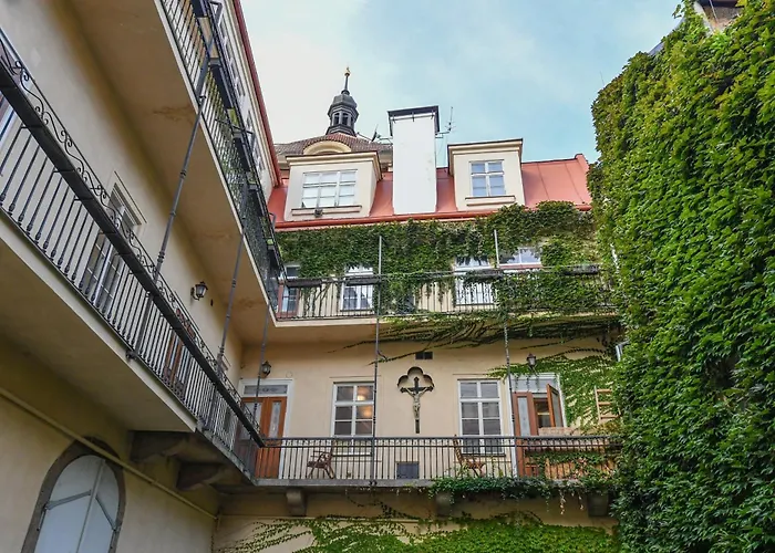 St Giles Sauna And Pool Table Apartament *