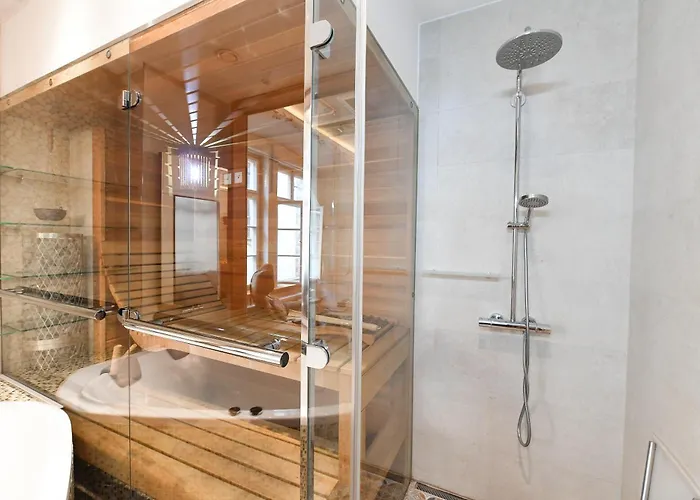 St Giles Sauna And Pool Table